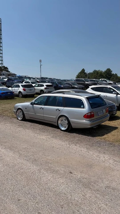 1999 Mercedes-Benz W210 E 36 & E 50 & E 55 & E 60 AMG - Image 12 of 18