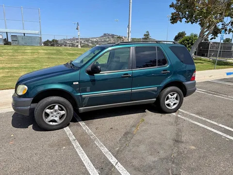 1999 Mercedes-Benz M-Class ML 320 Sport Utility 4D