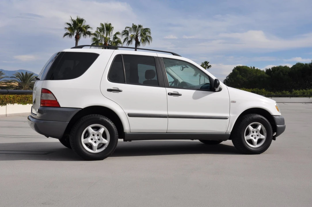 1999 Mercedes-Benz W163 M-Class - Image 12 of 31