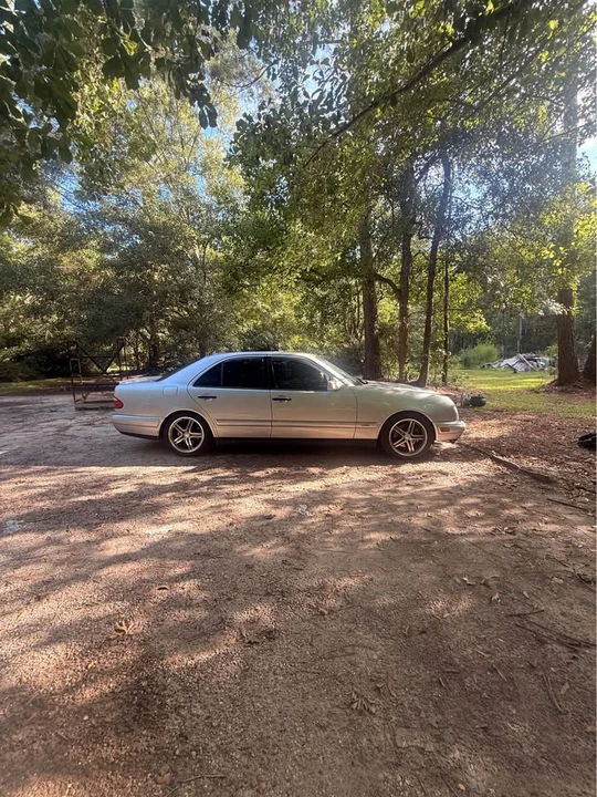 1999 Mercedes-Benz W210 E 36 & E 50 & E 55 & E 60 AMG - Image 3 of 4