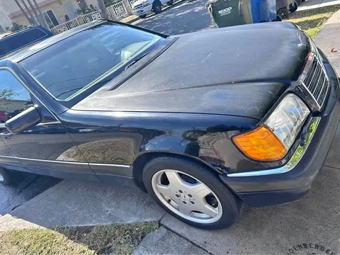 1999 Mercedes-Benz S-Class S 320 Sedan 4D