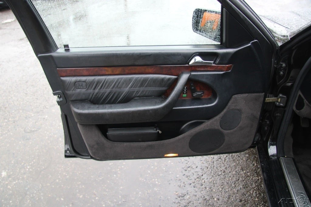 1999 Mercedes-Benz W220 S-Class - Image 11 of 21