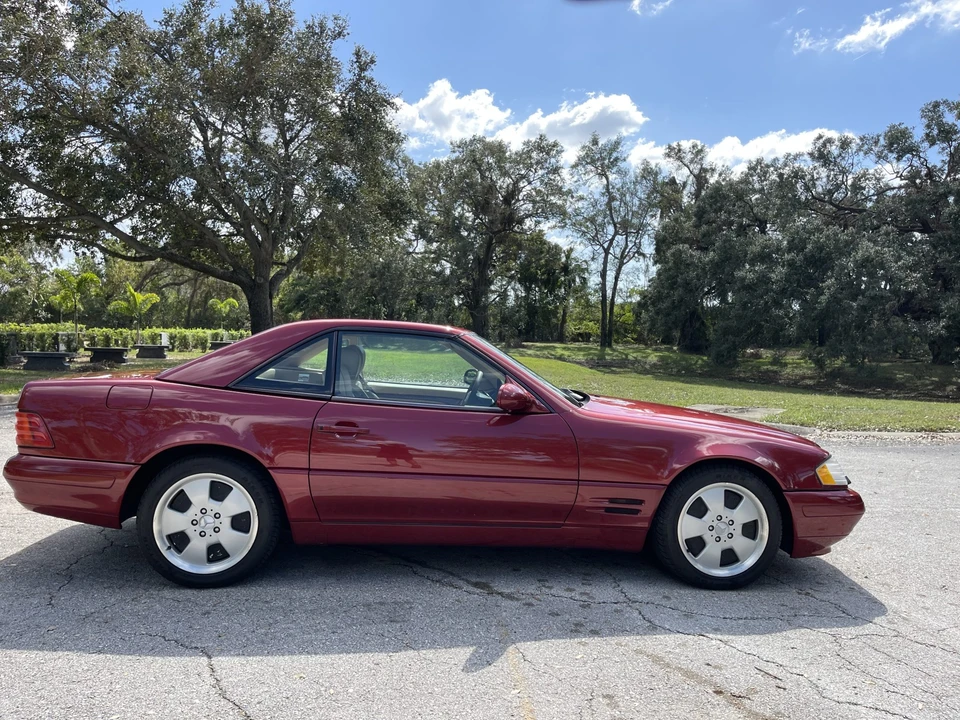 1999 Mercedes-Benz R129 SL-Class - Image 9 of 31