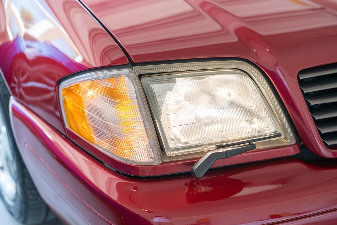 1999 Mercedes-Benz R129 SL-Class - Image 18 of 31