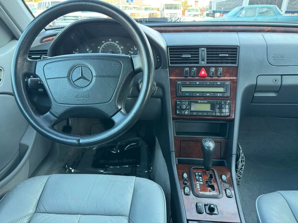 1999 Mercedes-Benz W202 C-Class - Image 11 of 16