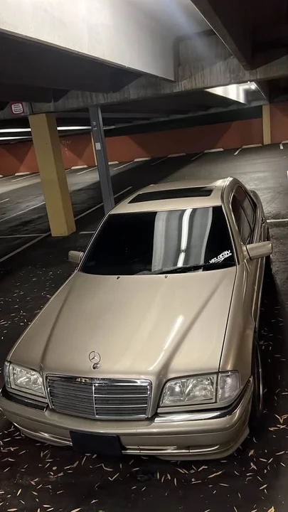 1999 Mercedes-Benz W202 C-Class - Image 8 of 12