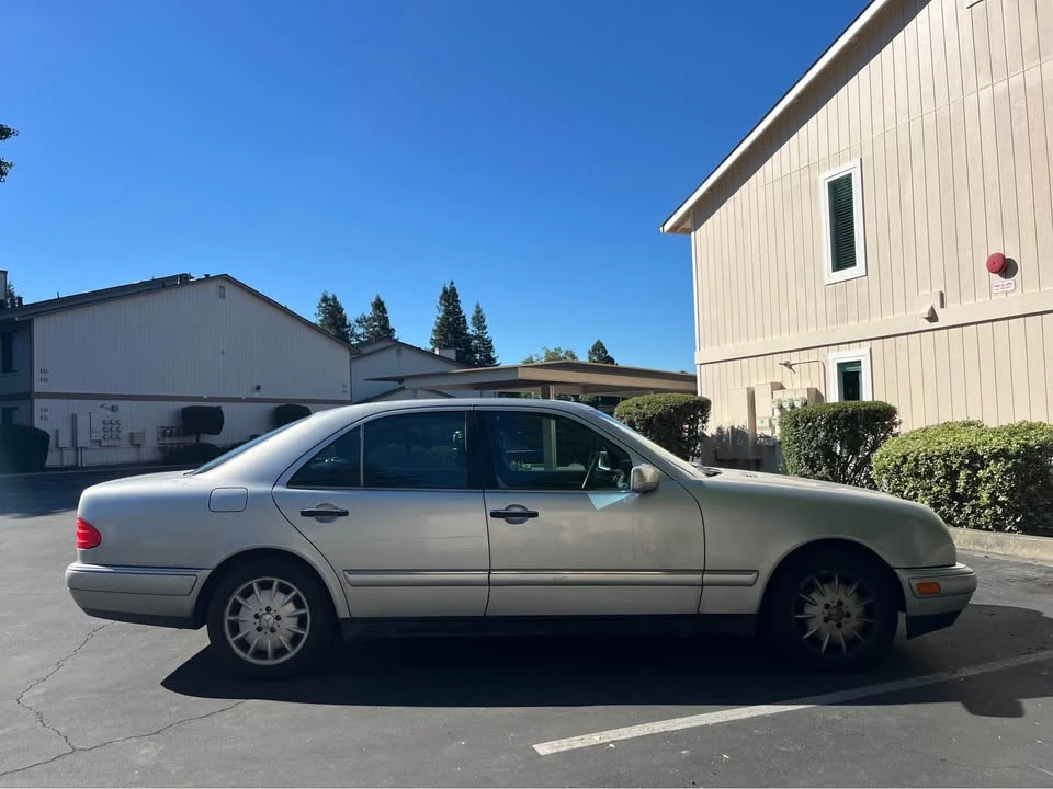 1999 Mercedes-Benz W210 E-Class - Image 3 of 10