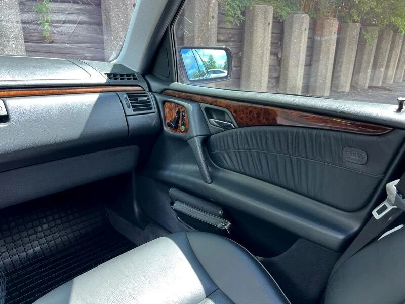 1999 Mercedes-Benz W210 E-Class - Image 14 of 20