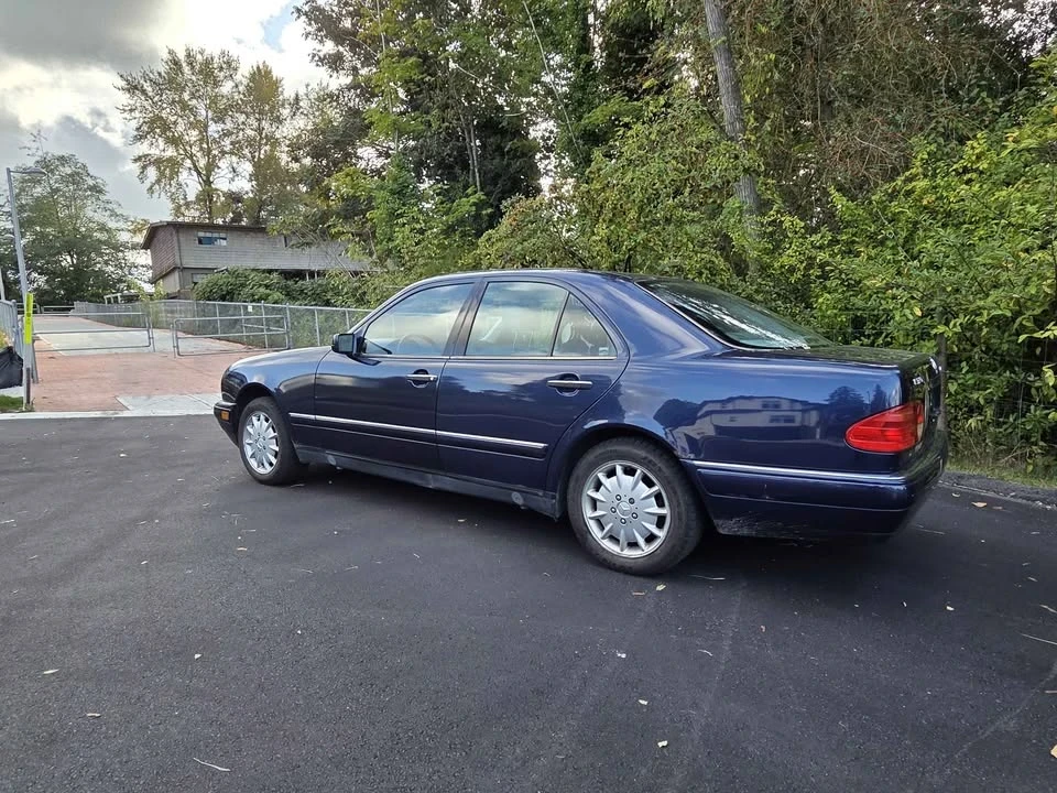 1999 Mercedes-Benz W210 E-Class - Image 4 of 12