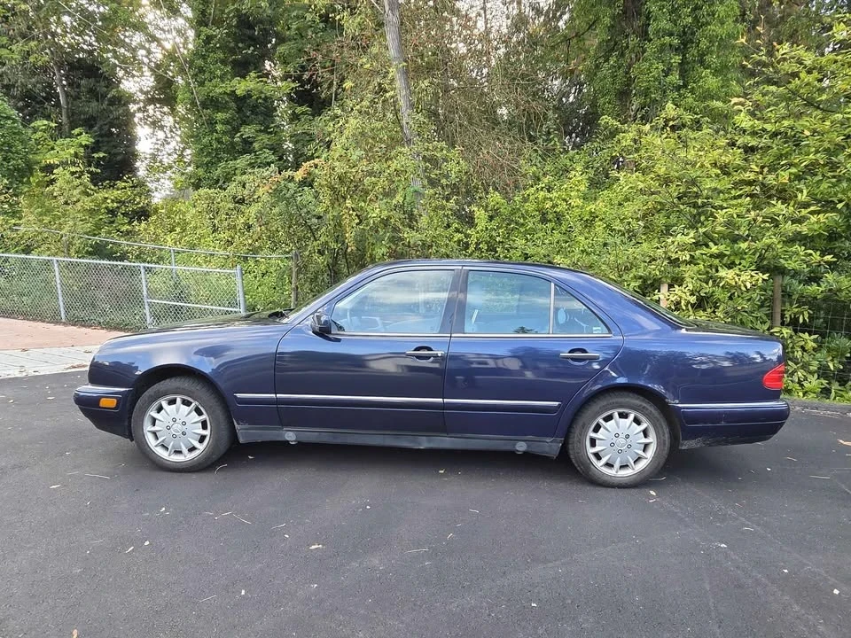 1999 Mercedes-Benz W210 E-Class - Image 5 of 12