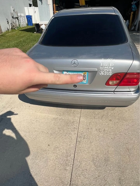 1999 Mercedes-Benz W210 E-Class - Image 4 of 16