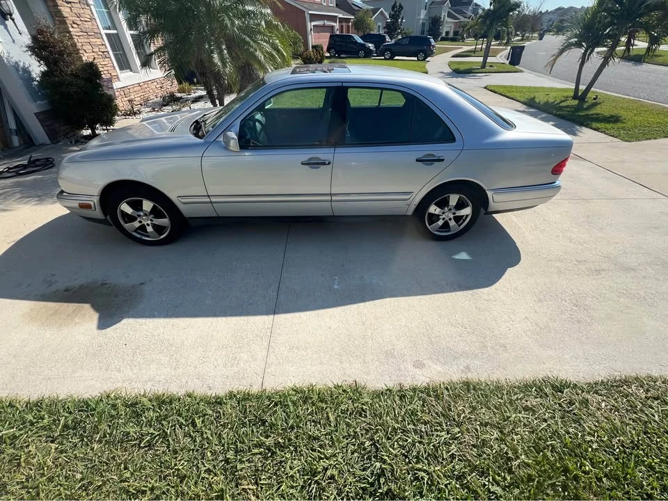 1999 Mercedes-Benz W210 E-Class - Image 2 of 16