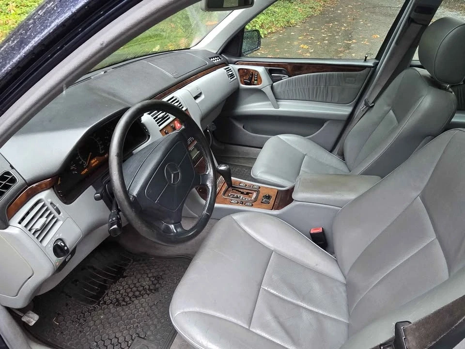 1999 Mercedes-Benz W210 E-Class - Image 10 of 12