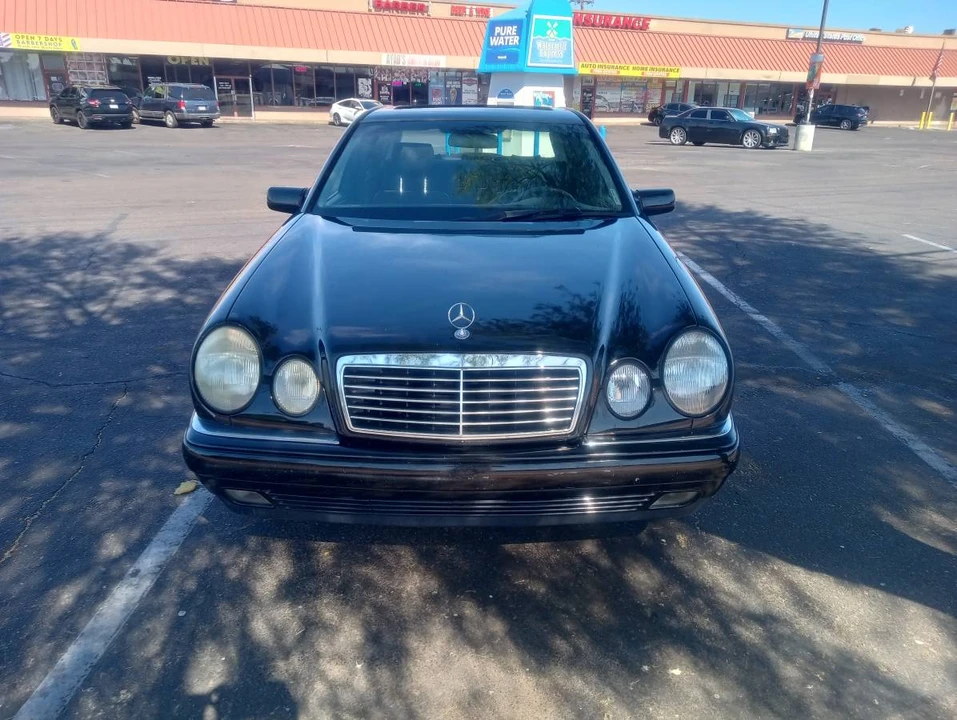 1999 Mercedes-Benz W210 E-Class - Image 2 of 11