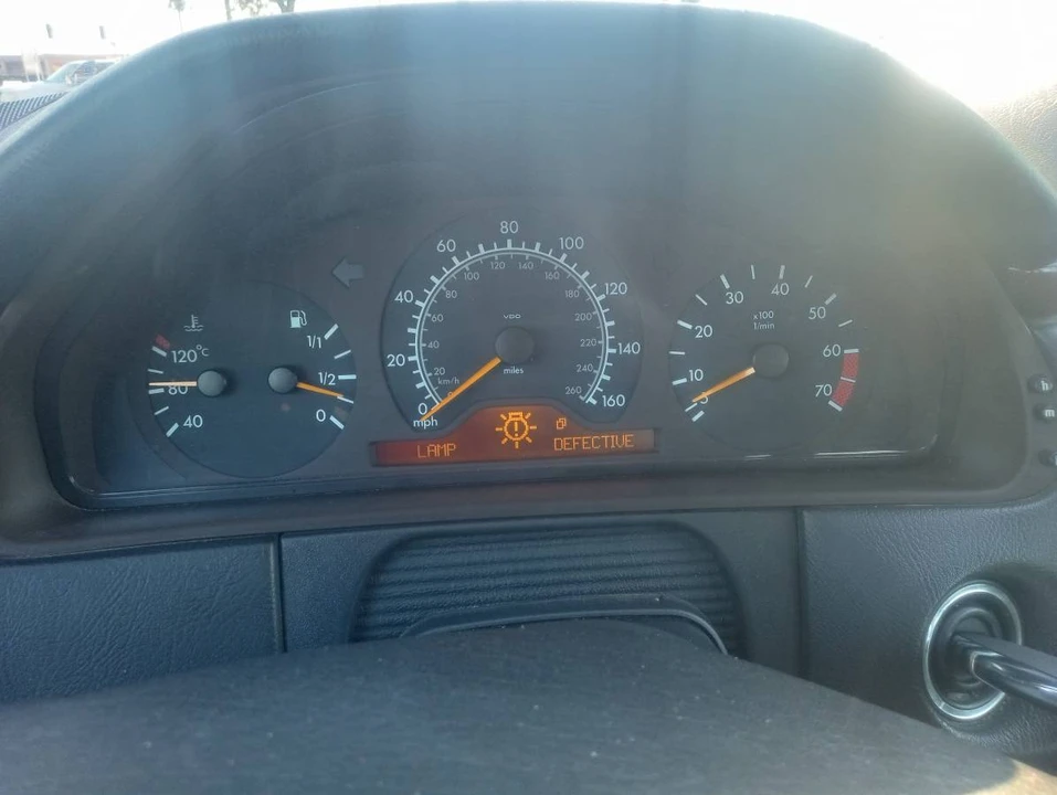 1999 Mercedes-Benz W210 E-Class - Image 11 of 11