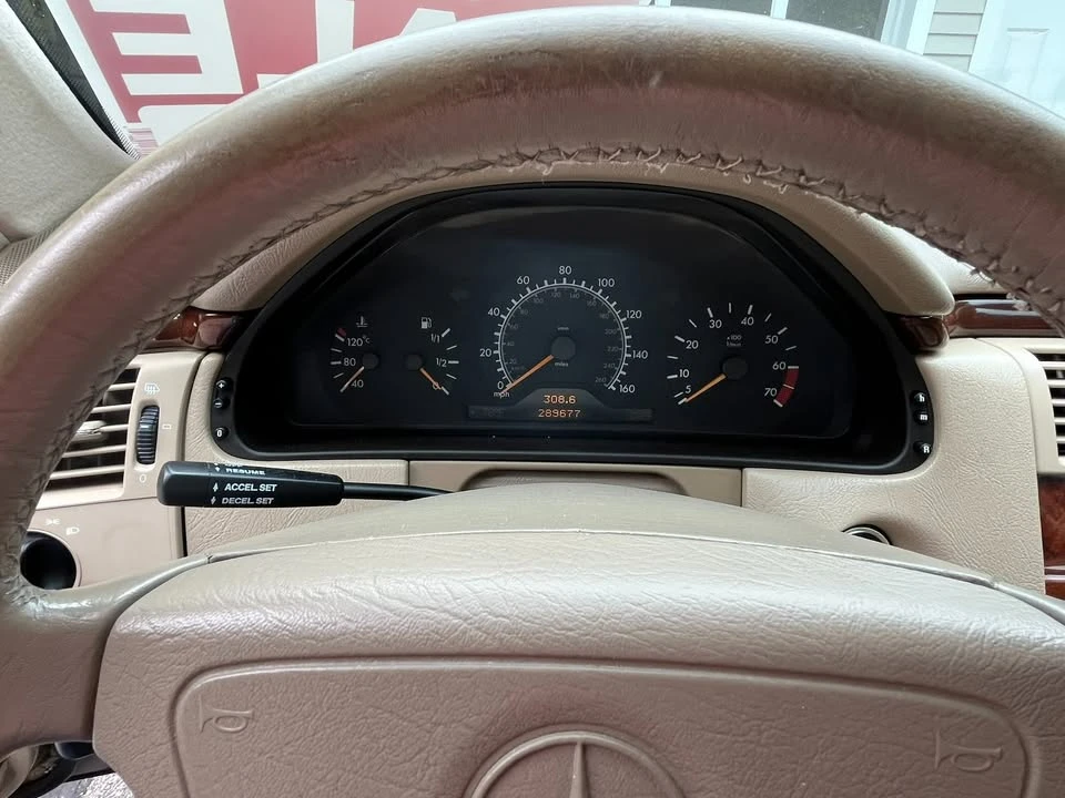 1999 Mercedes-Benz W210 E-Class - Image 11 of 12