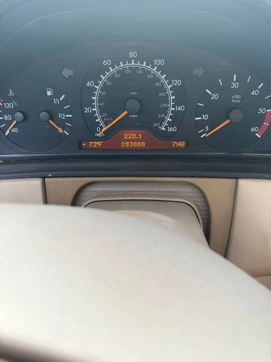 1999 Mercedes-Benz W210 E-Class - Image 9 of 9