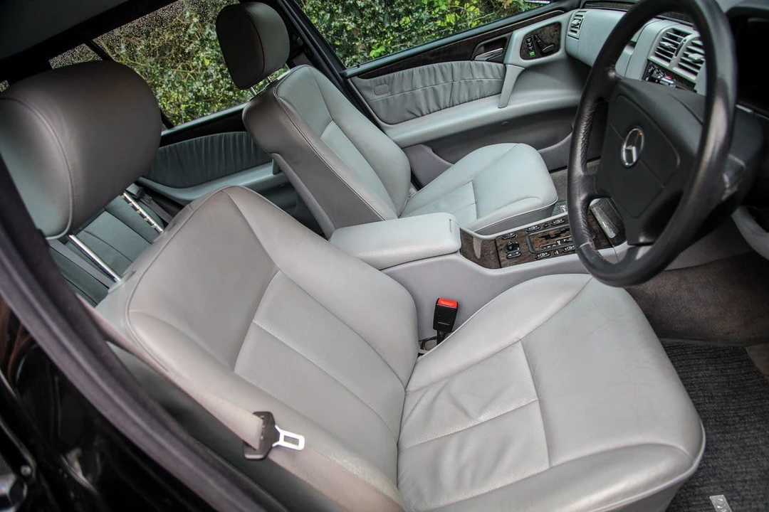 1999 Mercedes-Benz W210 E-Class - Image 16 of 30