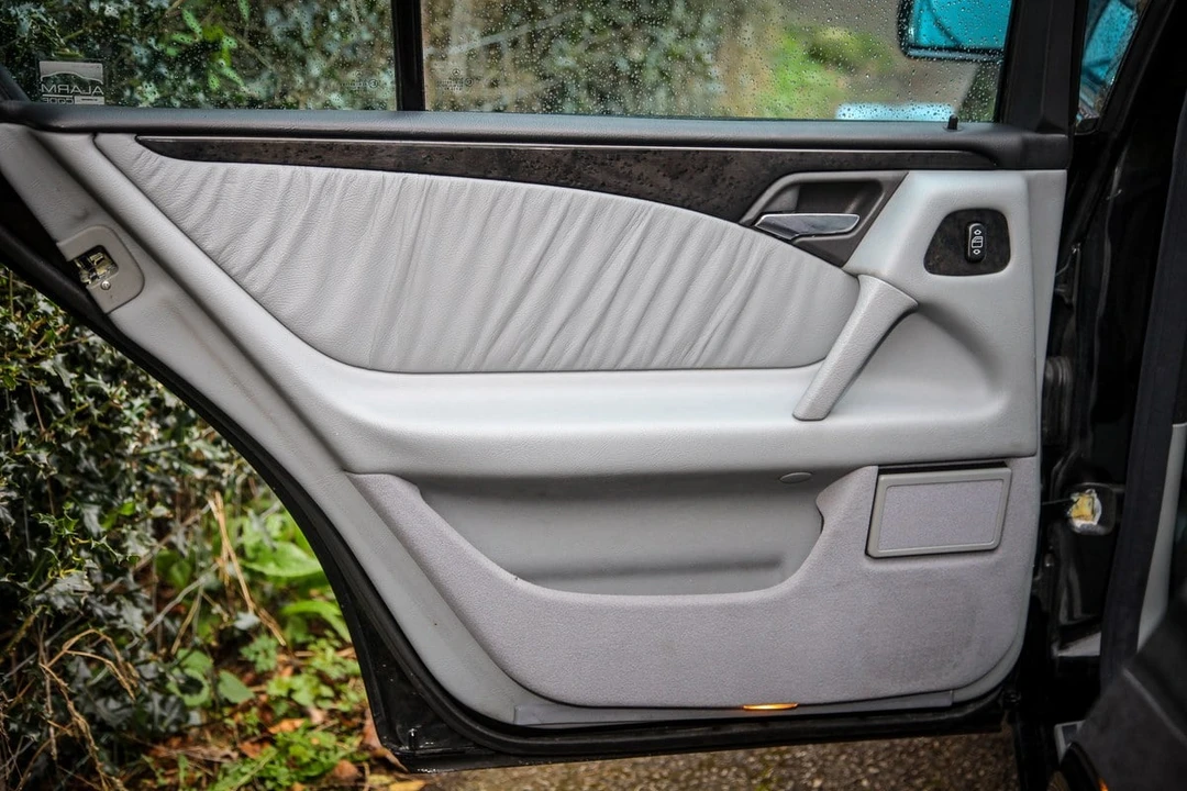 1999 Mercedes-Benz W210 E-Class - Image 22 of 30
