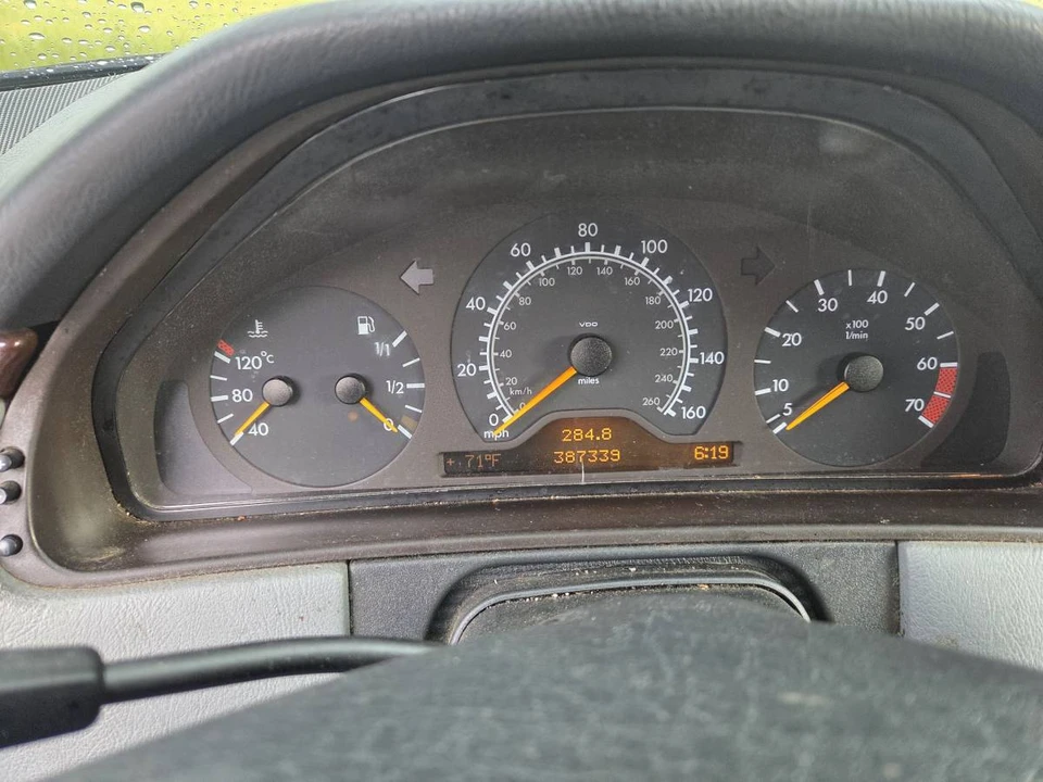 1999 Mercedes-Benz W210 E-Class - Image 11 of 16
