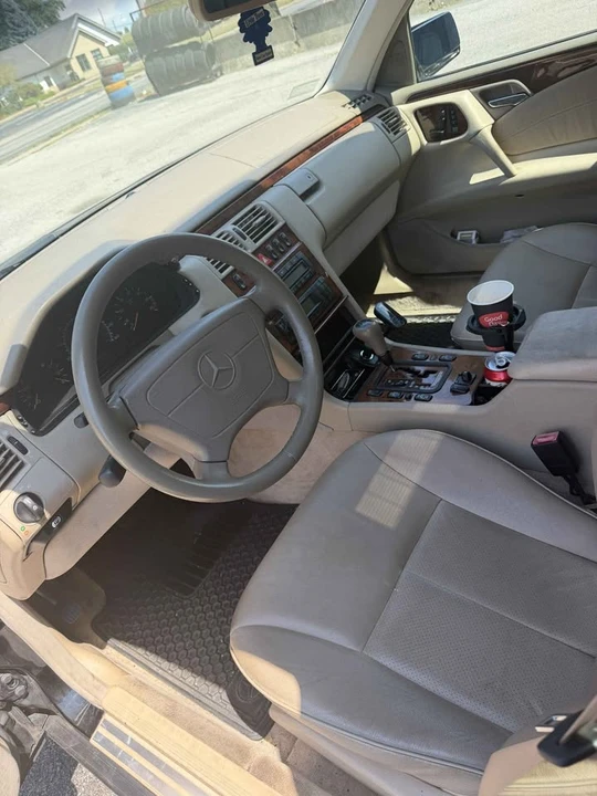 1999 Mercedes-Benz W210 E-Class - Image 8 of 9