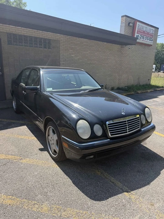 1999 Mercedes-Benz W210 E-Class - Image 2 of 9