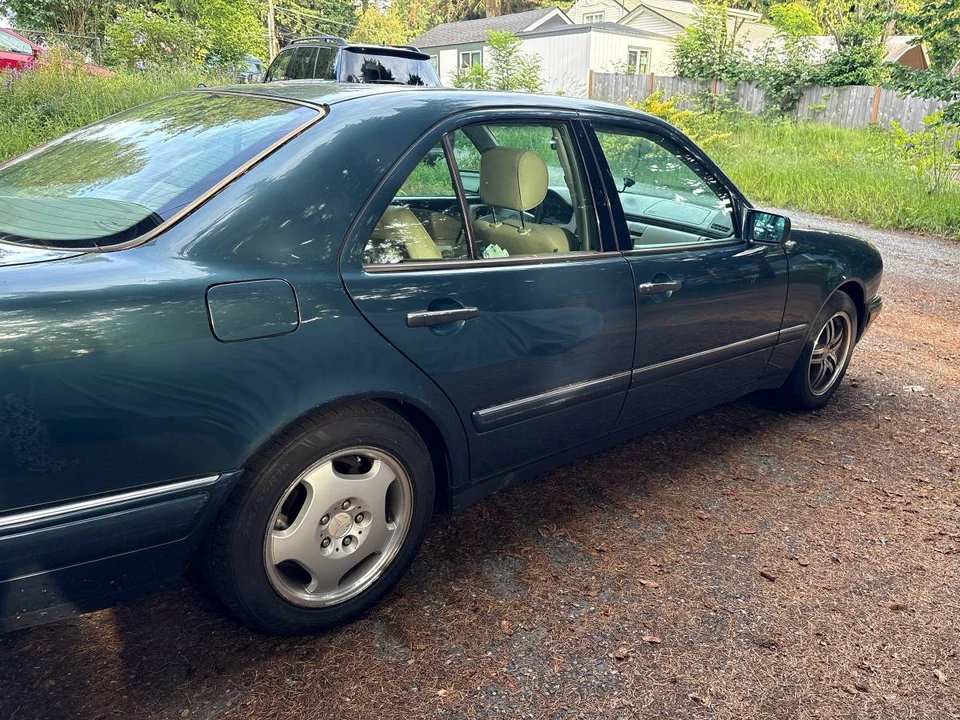 1999 Mercedes-Benz W210 E-Class - Image 4 of 6