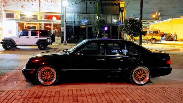 1999 Mercedes-Benz E430 Sport