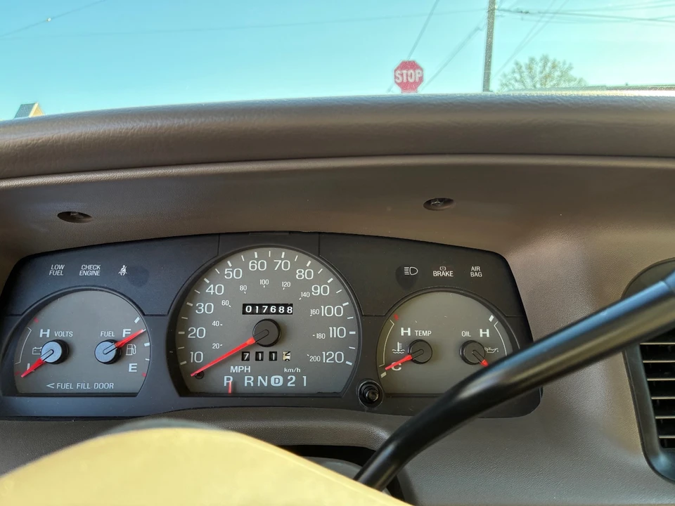 1999 Mercury Grand Marquis - Image 13 of 19