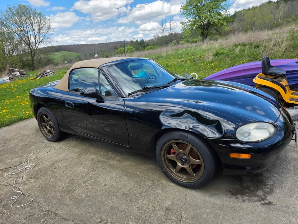 1999 Mazda NB MX-5 Miata - Image 4 of 10
