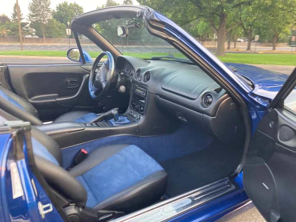1999 Mazda NB MX-5 Miata - Image 4 of 13