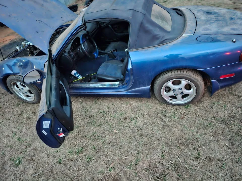 1999 Mazda NB MX-5 Miata - Image 7 of 9