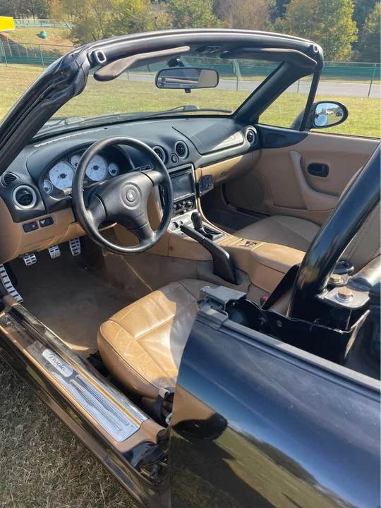 1999 Mazda NB MX-5 Miata - Image 4 of 7
