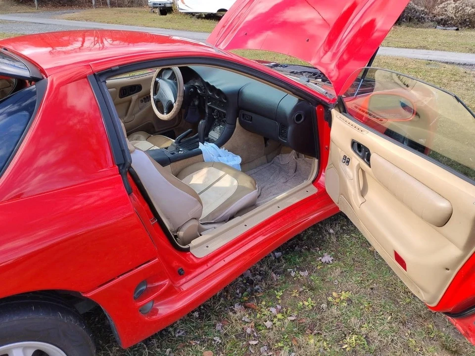 1999 Mitsubishi 3000GT Series 3 - Image 5 of 13