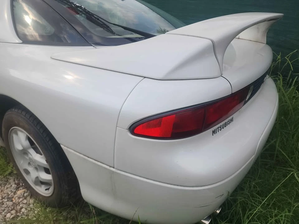 1999 Mitsubishi 3000GT Series 3 - Image 2 of 5