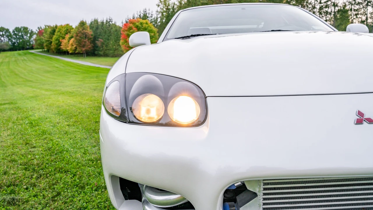 1999 Mitsubishi 3000GT Series 3 - Image 15 of 31