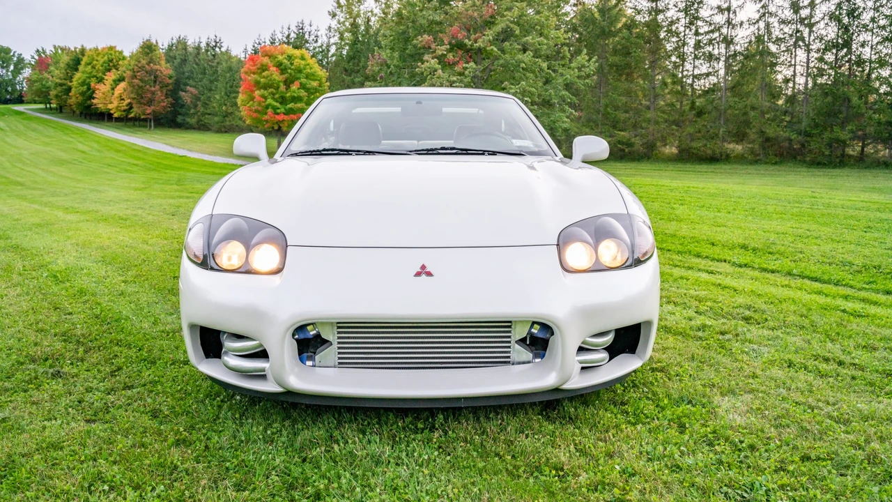 1999 Mitsubishi 3000GT Series 3 - Image 5 of 31