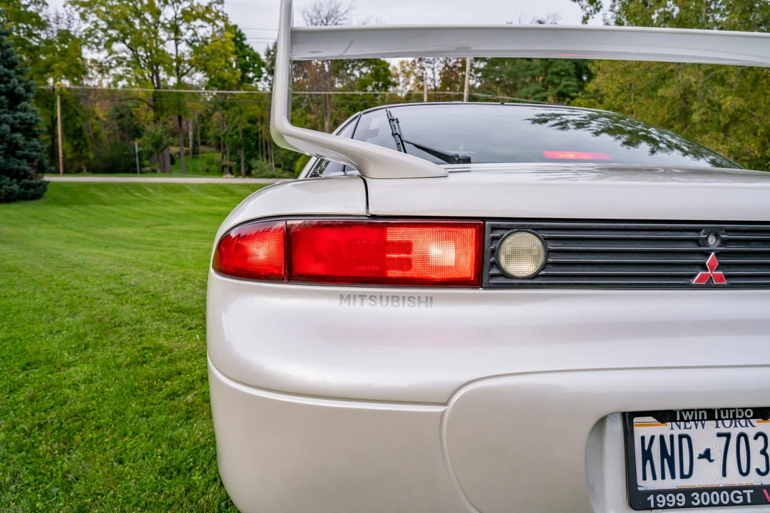 1999 Mitsubishi 3000GT Series 3 - Image 30 of 31