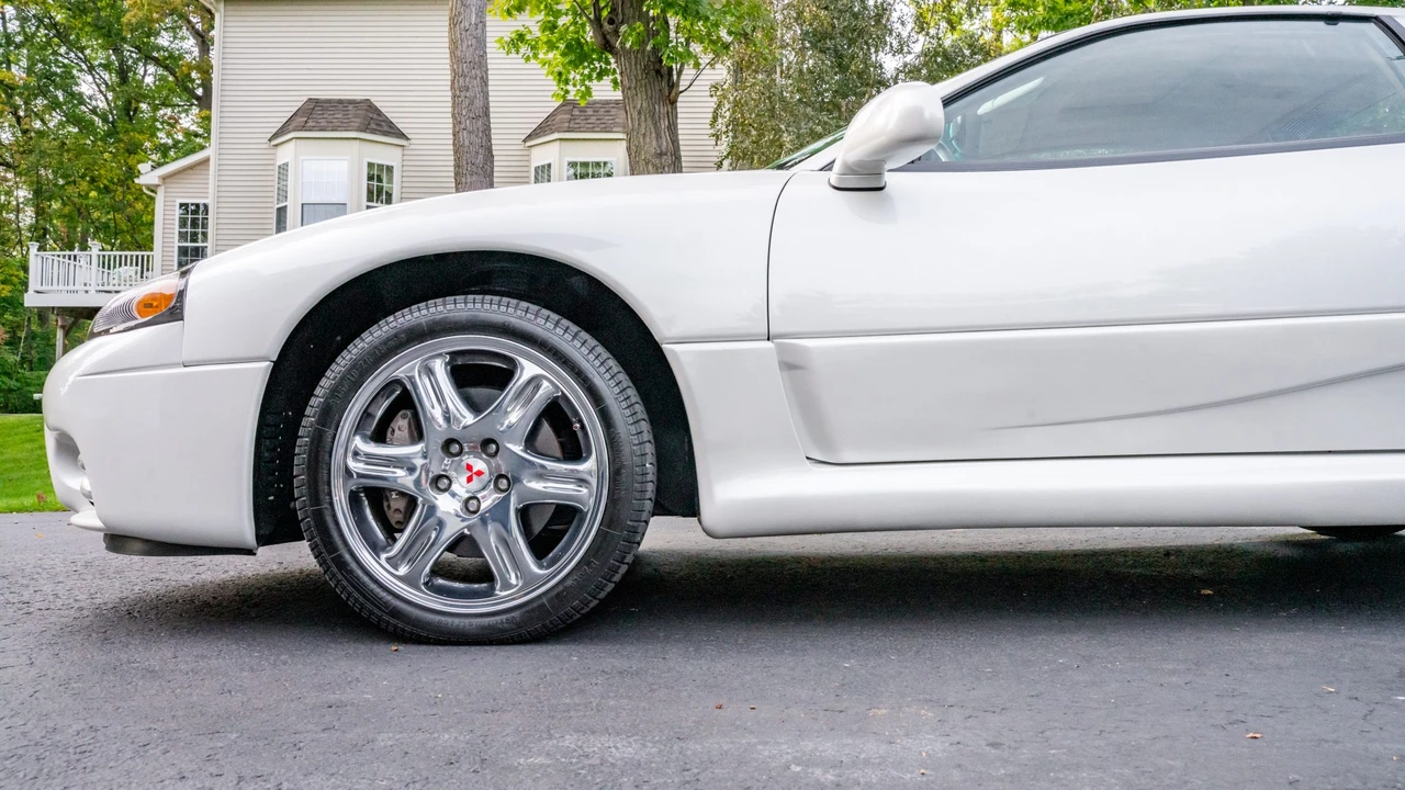1999 Mitsubishi 3000GT Series 3 - Image 20 of 31