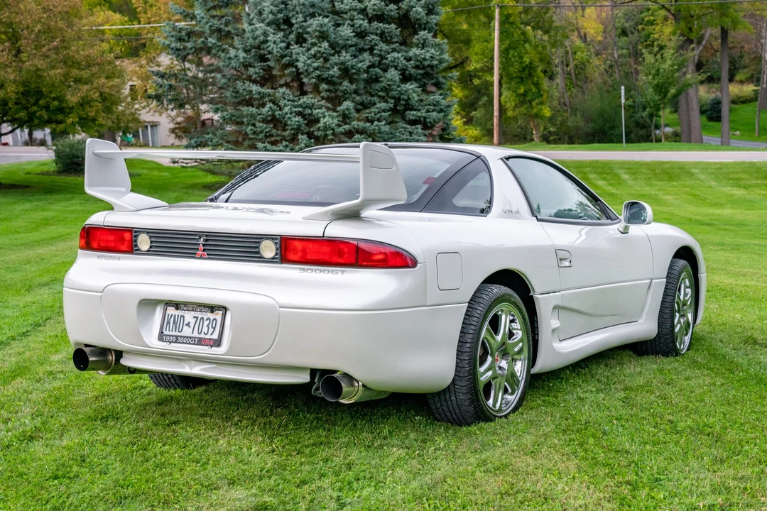 1999 Mitsubishi 3000GT Series 3 - Image 8 of 31