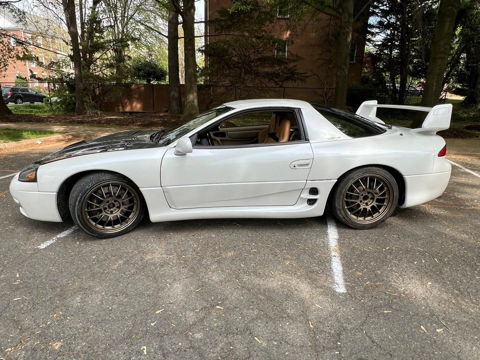 1999 Mitsubishi 3000GT Series 3 - Image 11 of 31