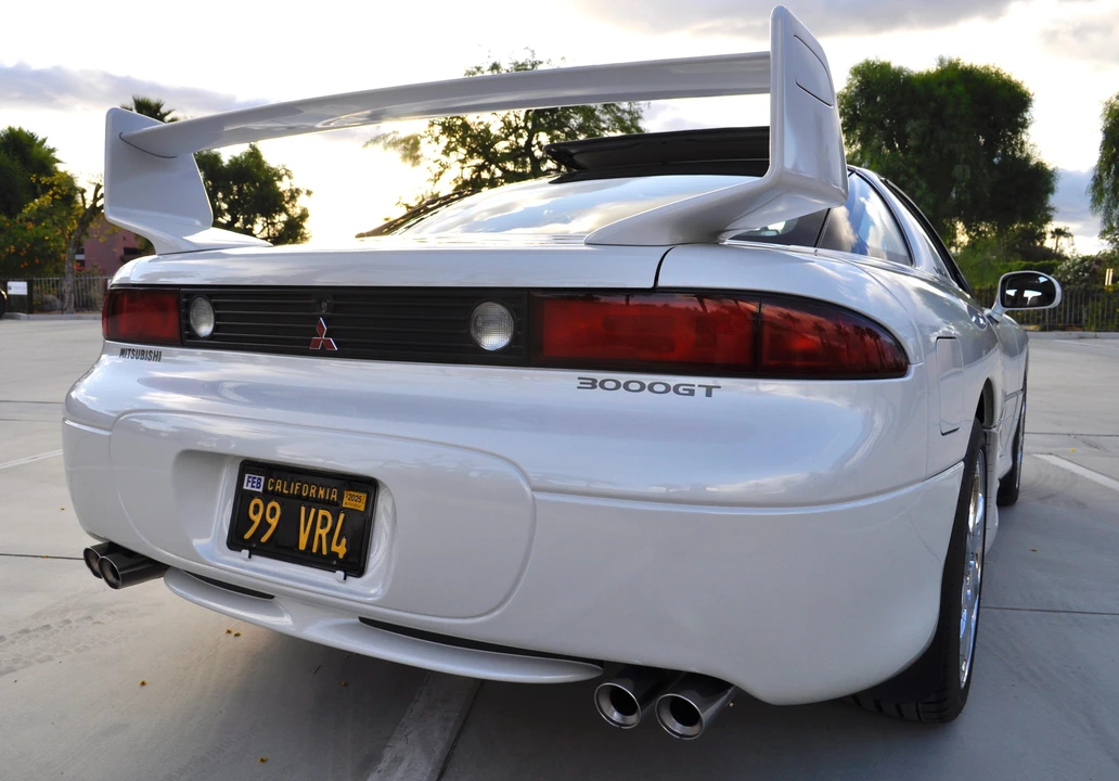 1999 Mitsubishi 3000GT Series 3 - Image 18 of 31