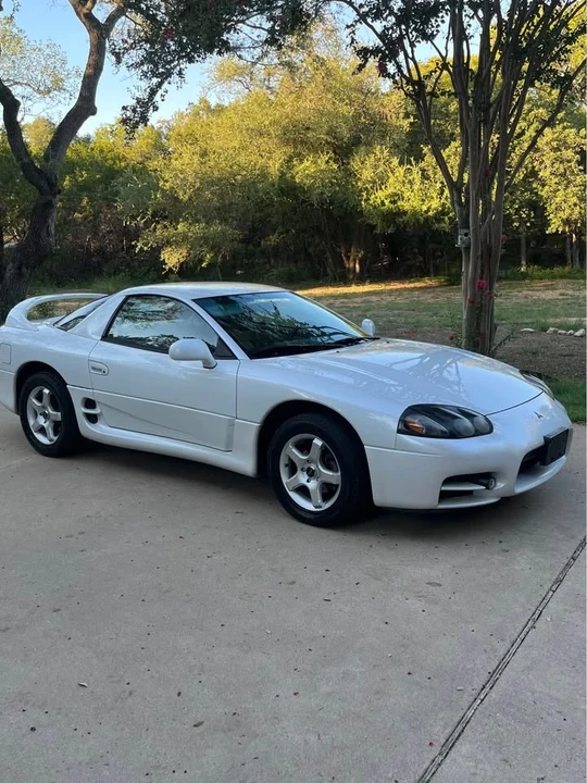 1999 Mitsubishi 3000GT Series 3 - Image 2 of 9