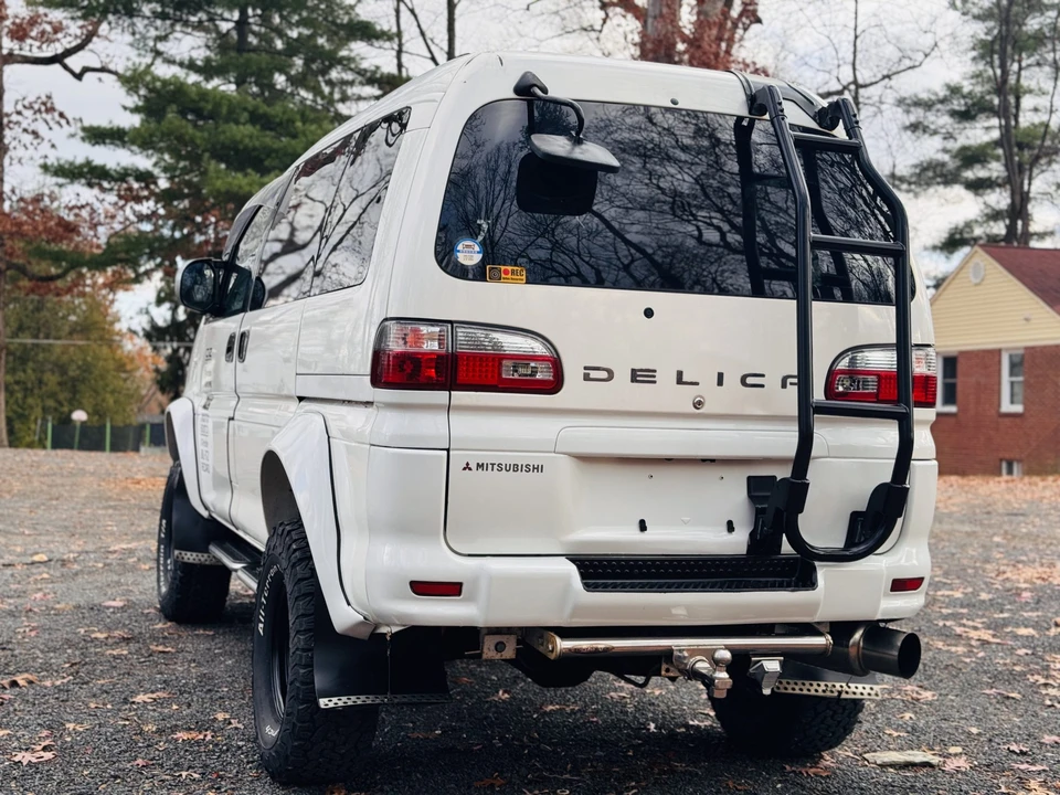 1999 Mitsubishi Delica 4th Gen - Image 28 of 31