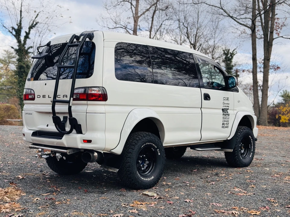 1999 Mitsubishi Delica 4th Gen - Image 22 of 31