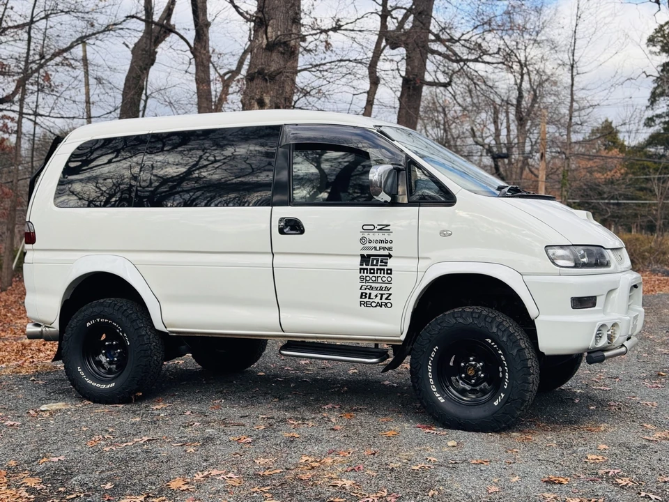 1999 Mitsubishi Delica 4th Gen - Image 16 of 31