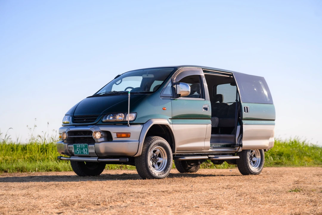 1999 Mitsubishi Delica 4th Gen - Image 22 of 31