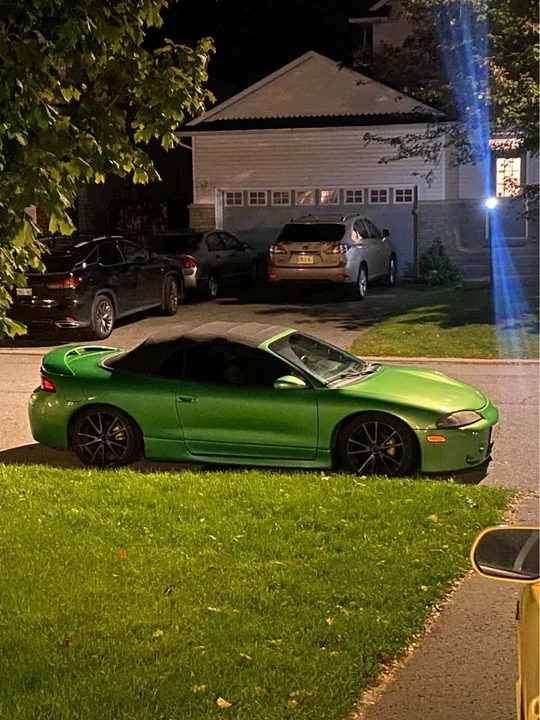 1999 Mitsubishi Eclipse 2nd Gen - Image 2 of 4