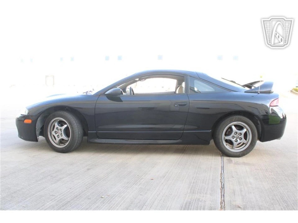 1999 Mitsubishi Eclipse 2nd Gen - Image 2 of 31
