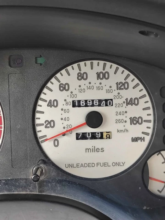 1999 Mitsubishi Eclipse 2nd Gen - Image 12 of 15